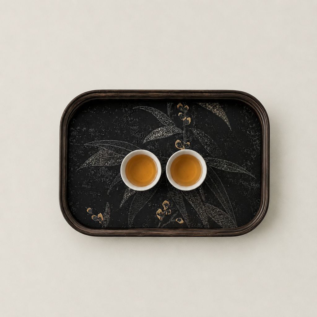 Plateau en bambou motif feuille